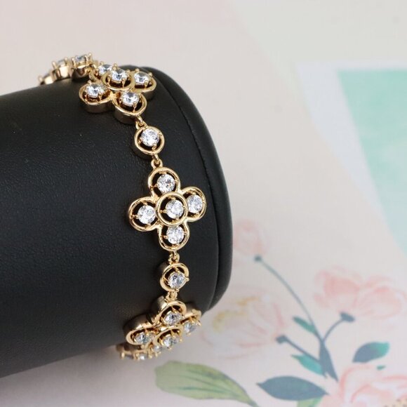 "Rose Gold Floral Cluster Bracelet with Crystal Accents, XPBL0966 - Picture 7 of 11